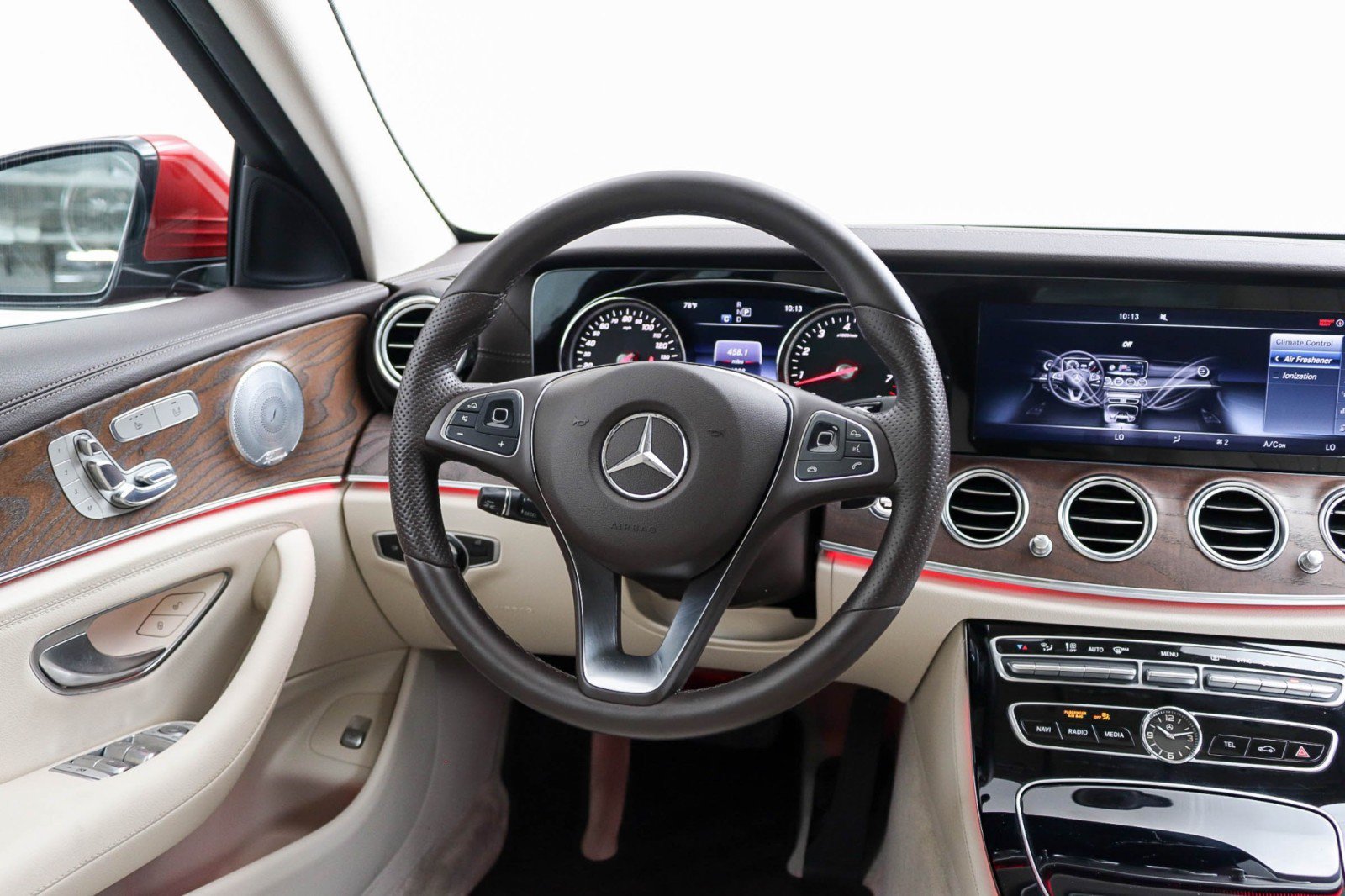 Used 2017 Mercedes-Benz E 300 image 20