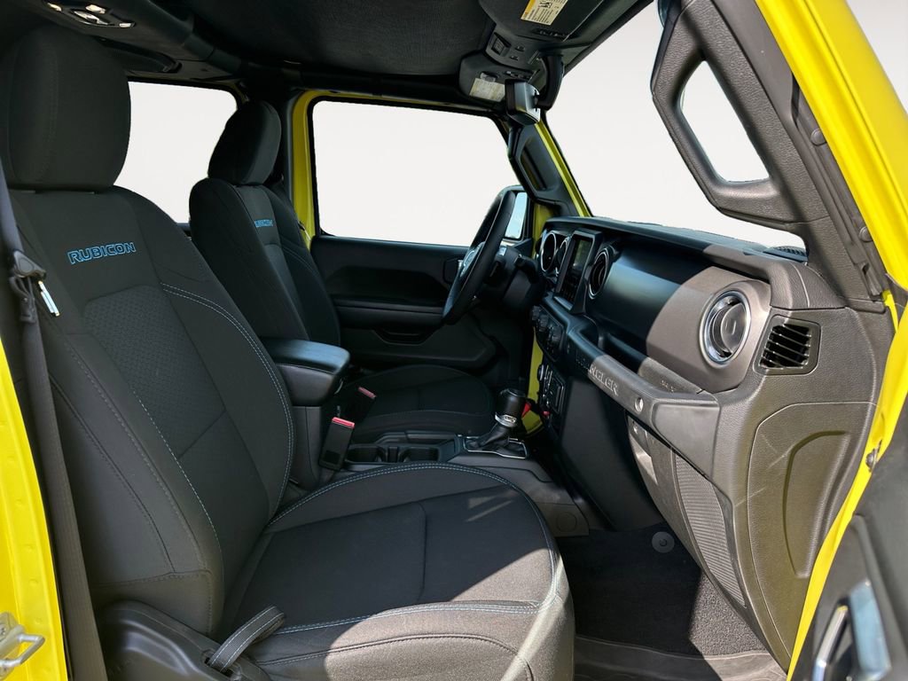 Used 2023 Jeep Wrangler Unlimited Rubicon 4xe AWD/4WD image 15