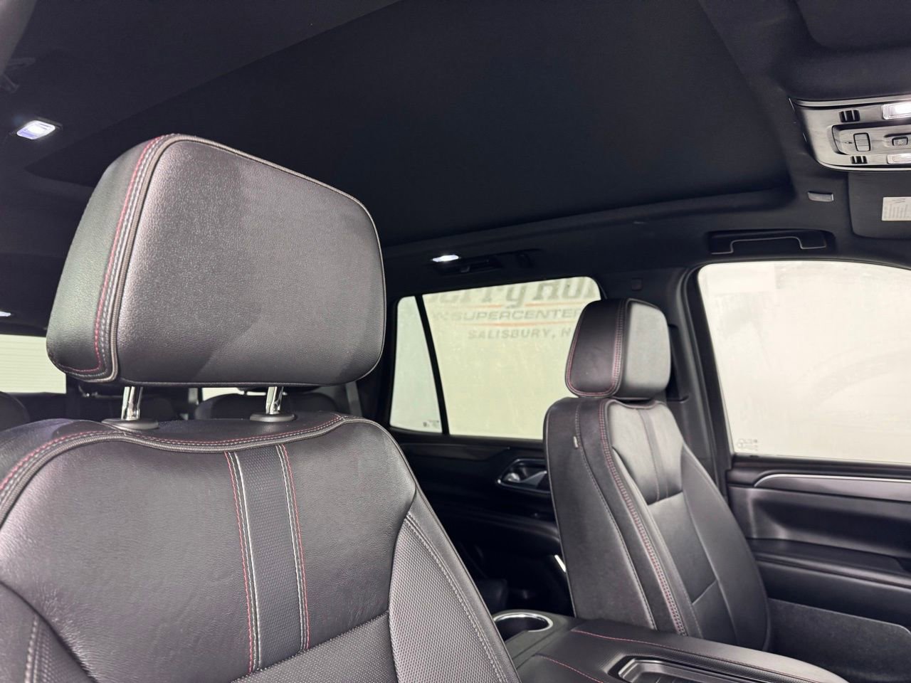 Used 2022 Chevrolet Tahoe RST w/ Luxury Package image 36