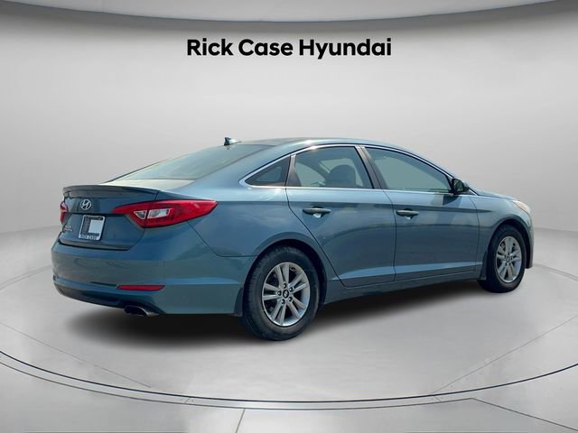 Used 2015 Hyundai Sonata SE w/ Option Group 09 image 7