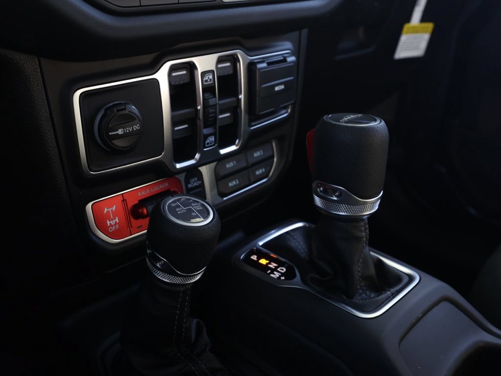New 2026 Jeep Gladiator Mojave image 30