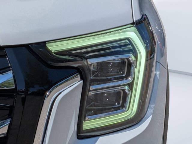 Used 2025 GMC Terrain Elevation image 9