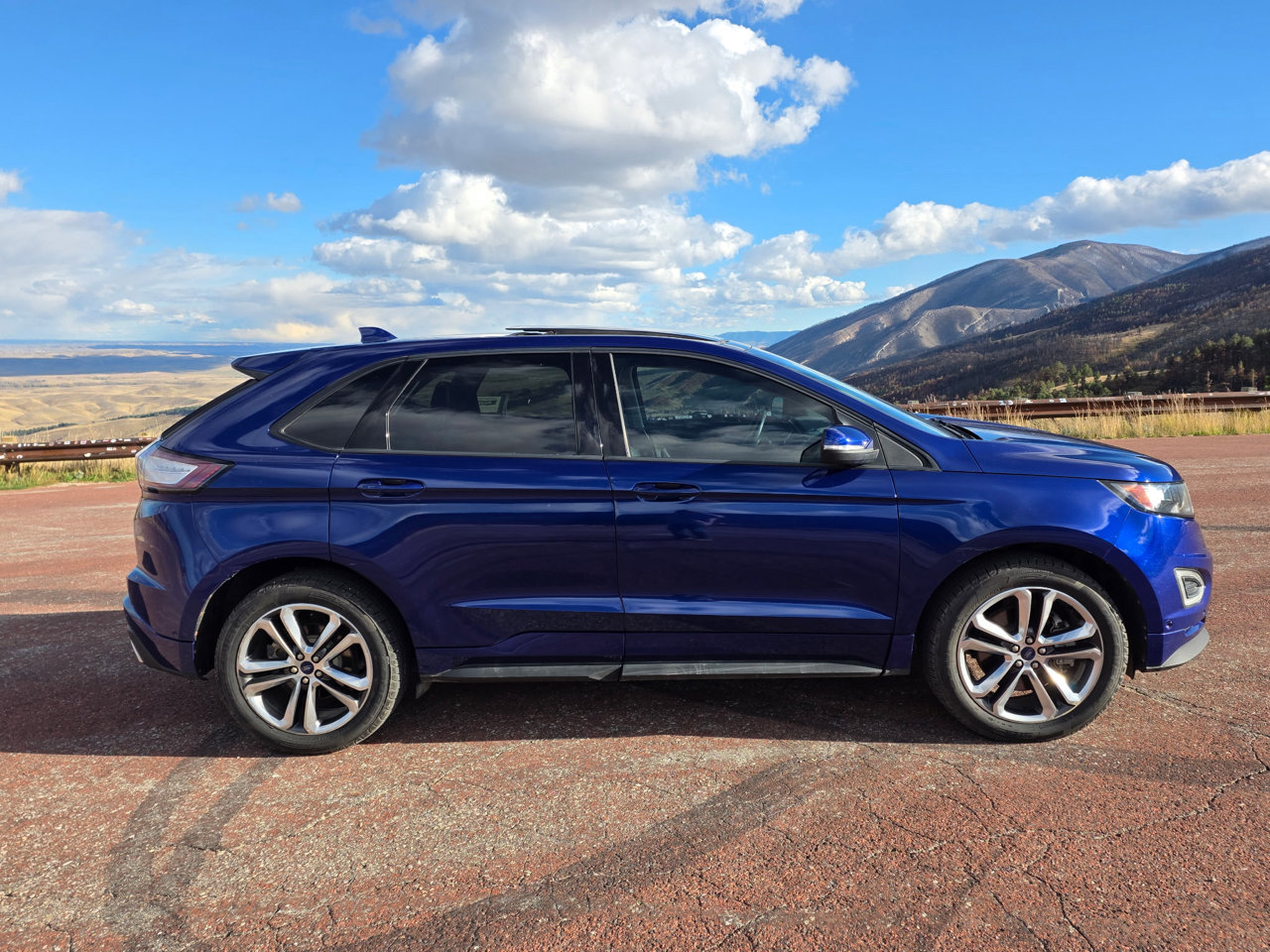 Used 2015 Ford Edge Sport w/ Equipment Group 401A image 4