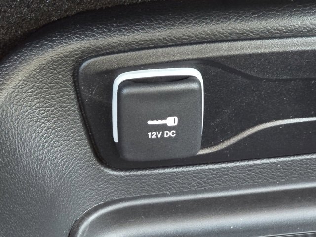 New 2026 Chrysler Pacifica Select image 11