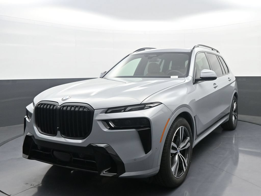 New 2027 BMW X7 xDrive40i w/ M Sport Package AWD/4WD image 1