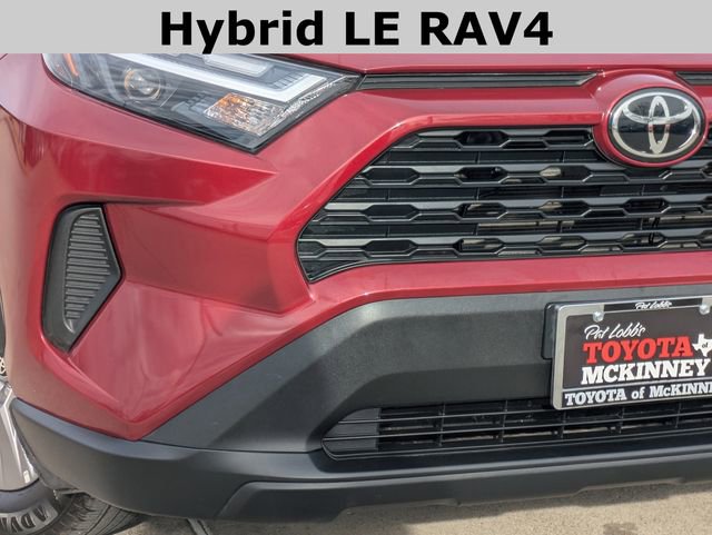 Used 2025 Toyota RAV4 LE image 3