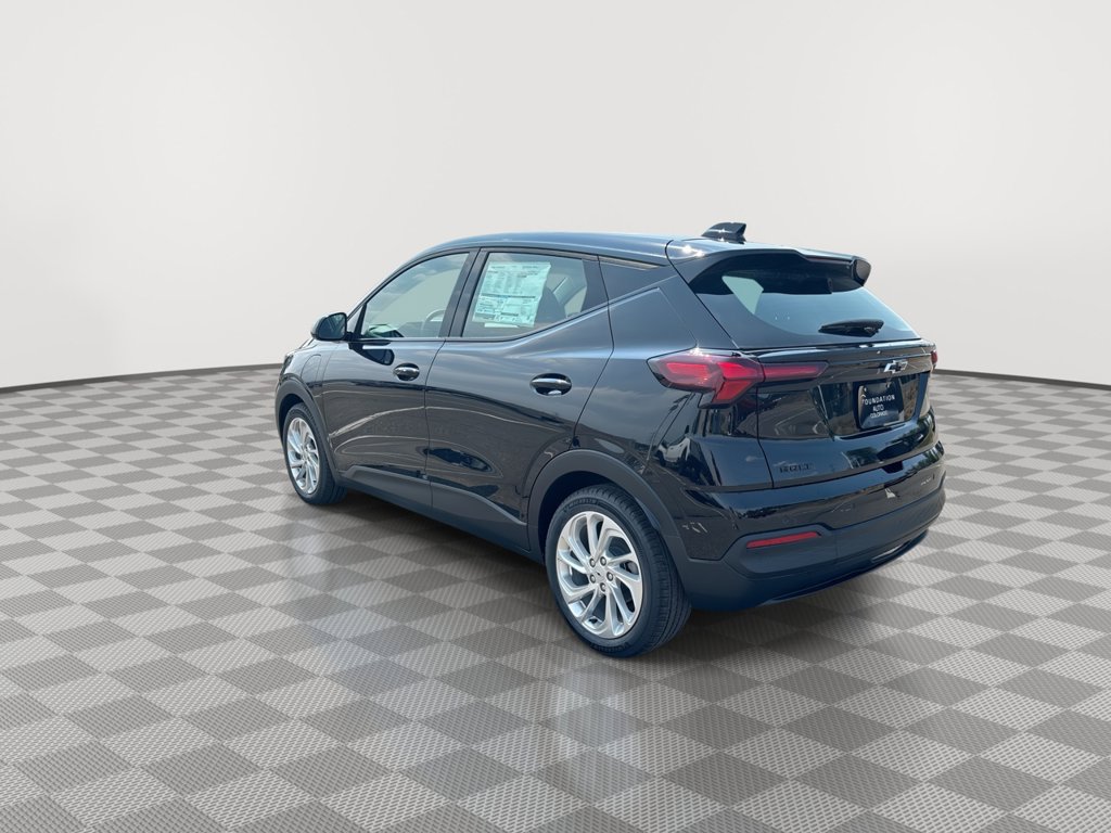 New 2027 Chevrolet Bolt LT w/ Comfort Package FWD image 6