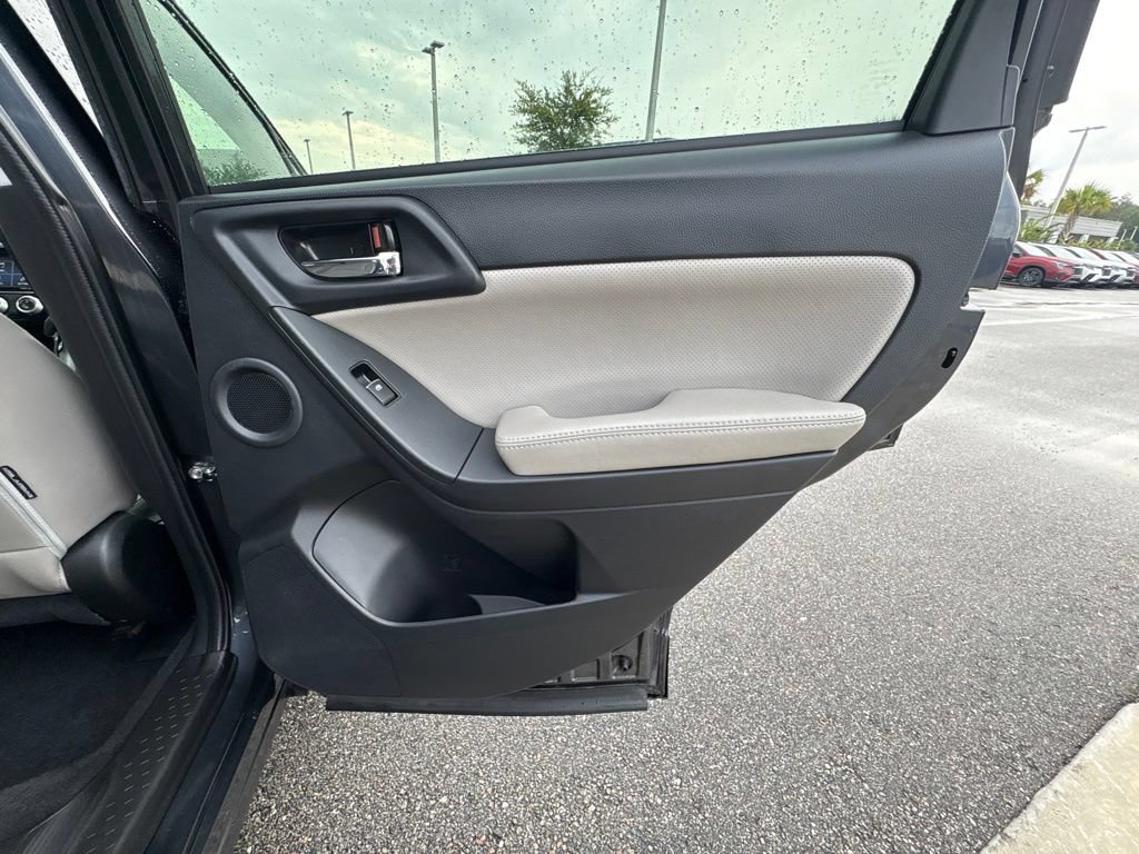 Used 2018 Subaru Forester 2.5i Limited AWD/4WD image 19