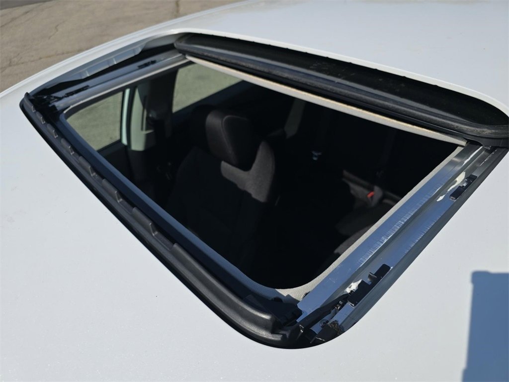 New 2025 Honda Accord SE image 3