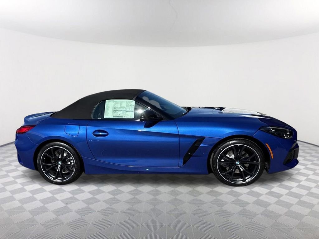 New 2026 BMW Z4 sDrive30i w/ Premium Package RWD image 4