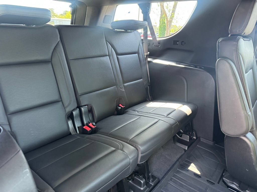 Used 2021 Chevrolet Suburban High Country w/ Premium Package AWD/4WD image 14