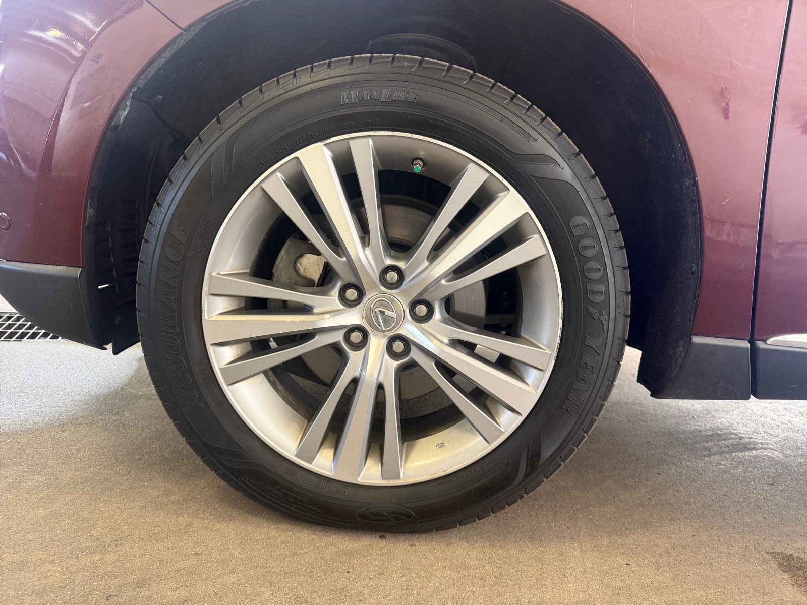 Used 2015 Lexus RX 450h AWD image 24
