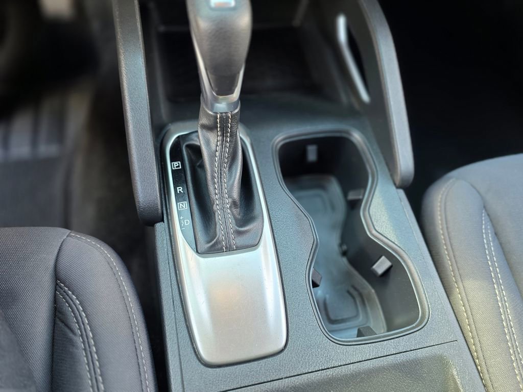 Used 2023 Nissan Frontier SV image 32