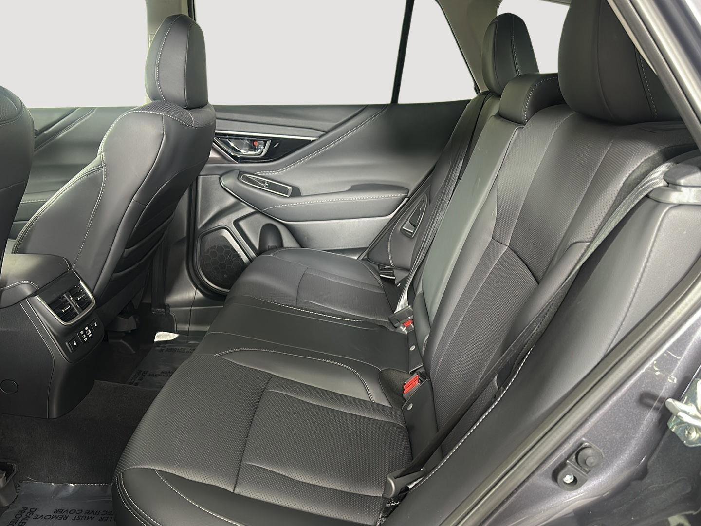 Certified 2025 Subaru Outback Limited image 16