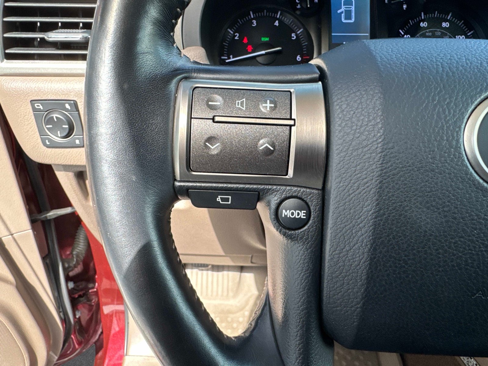 Used 2019 Lexus GX 460 Luxury AWD/4WD image 32