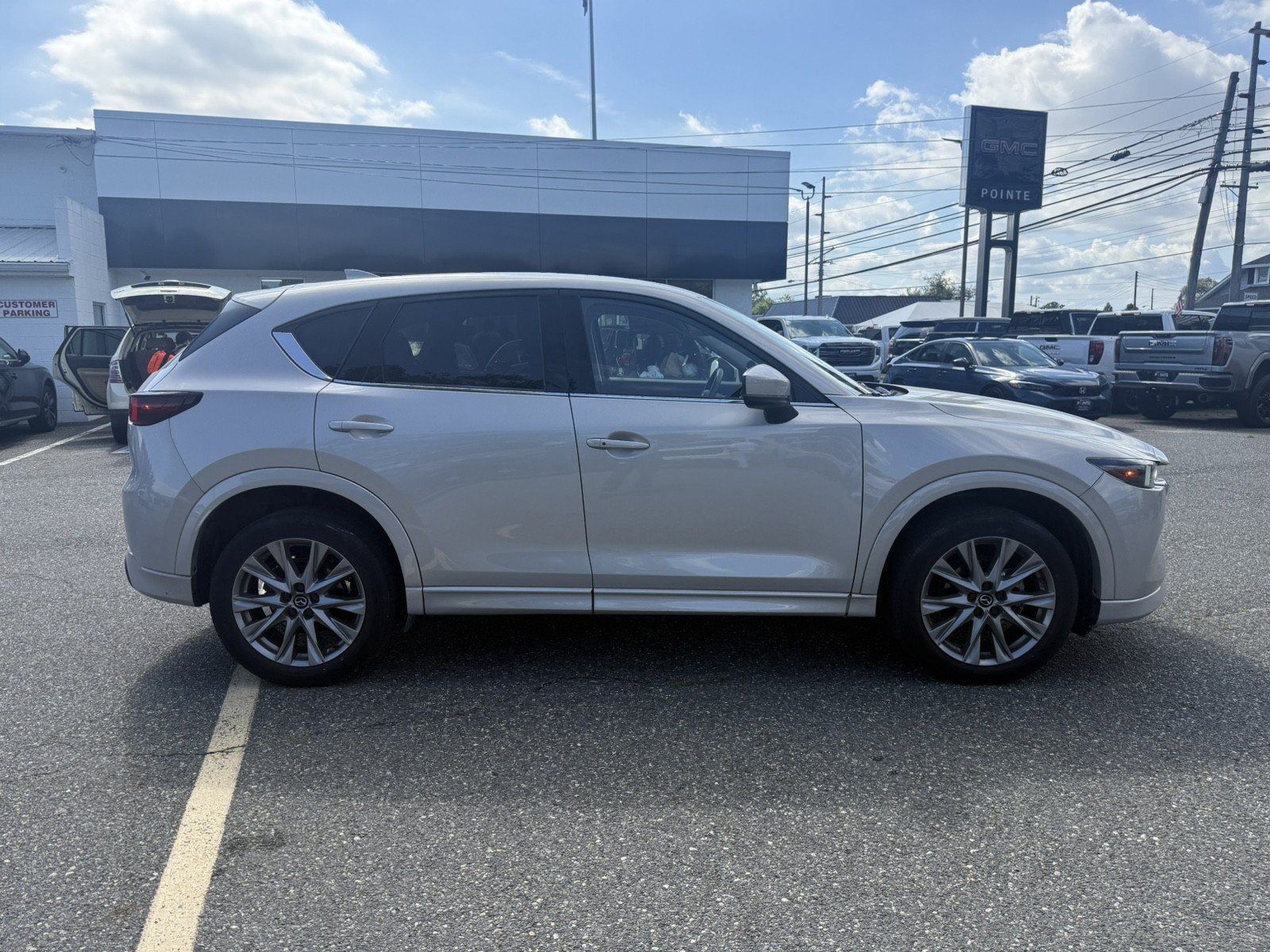 Used 2024 MAZDA CX-5 AWD 2.5 S w/ Premium Package image 2