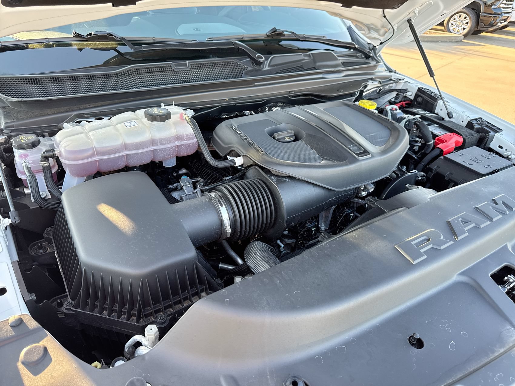 Used 2026 RAM 1500 Laramie w/ Night Edition AWD/4WD image 27
