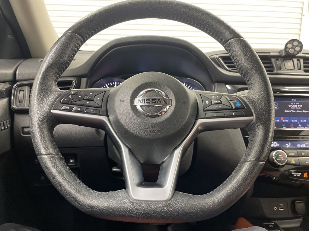 Used 2019 Nissan Rogue SL w/ Premium Package AWD/4WD image 23