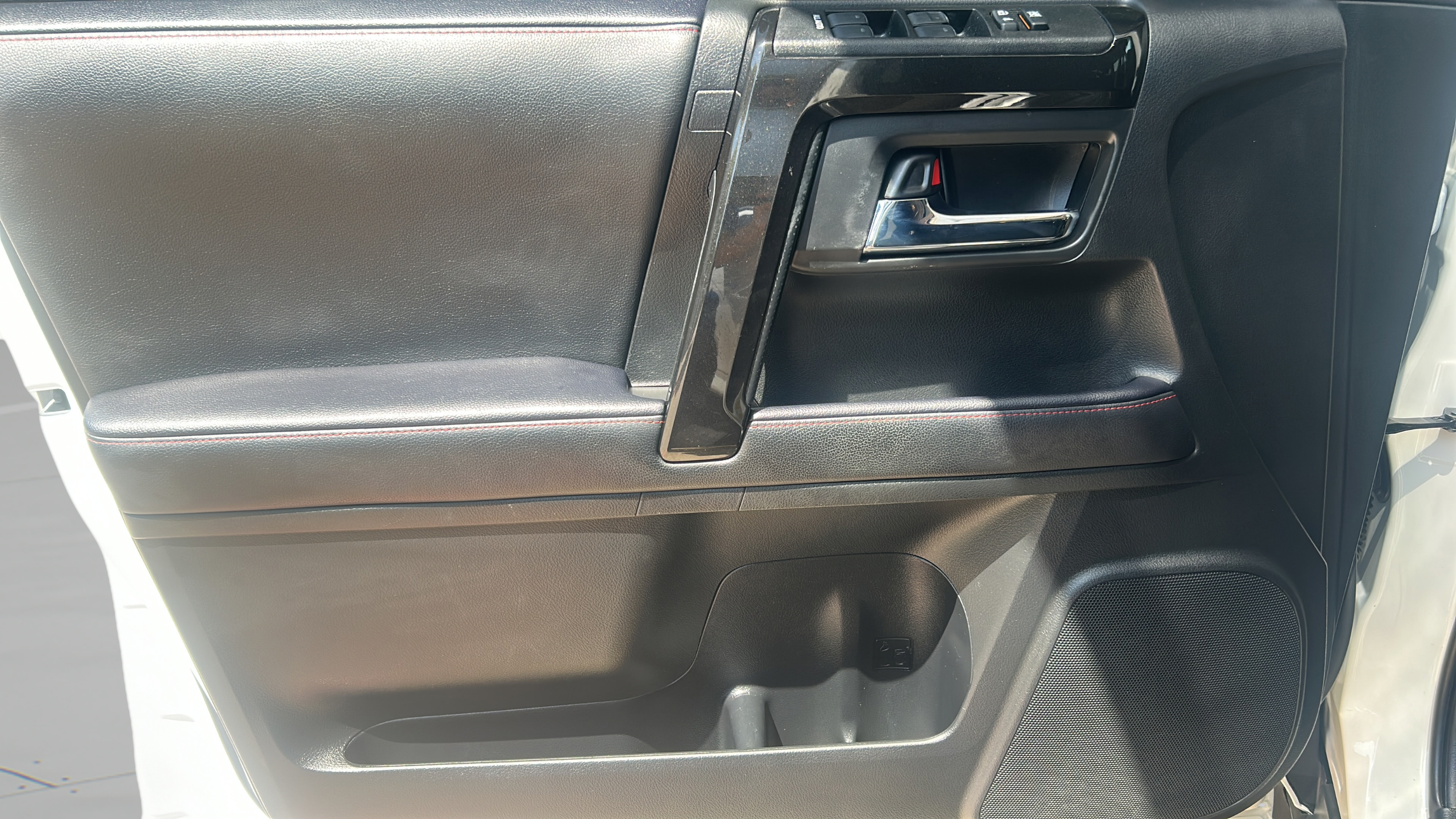 Used 2022 Toyota 4Runner TRD Pro AWD/4WD image 13
