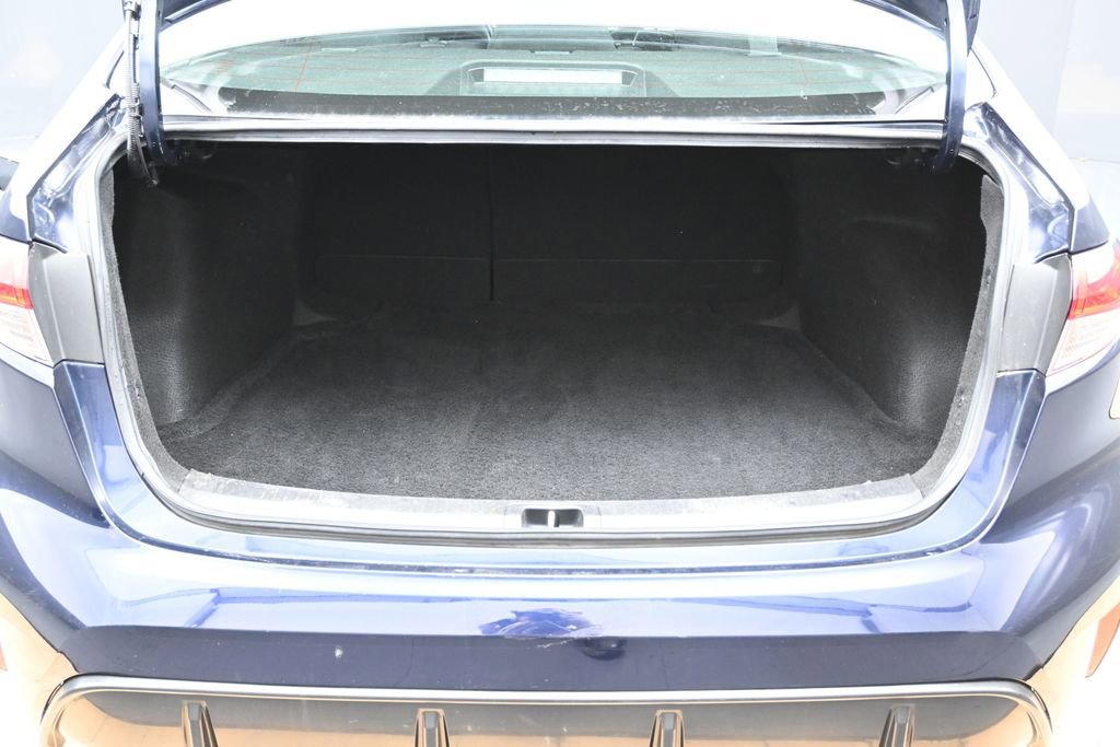 Used 2024 Toyota Corolla SE FWD image 13