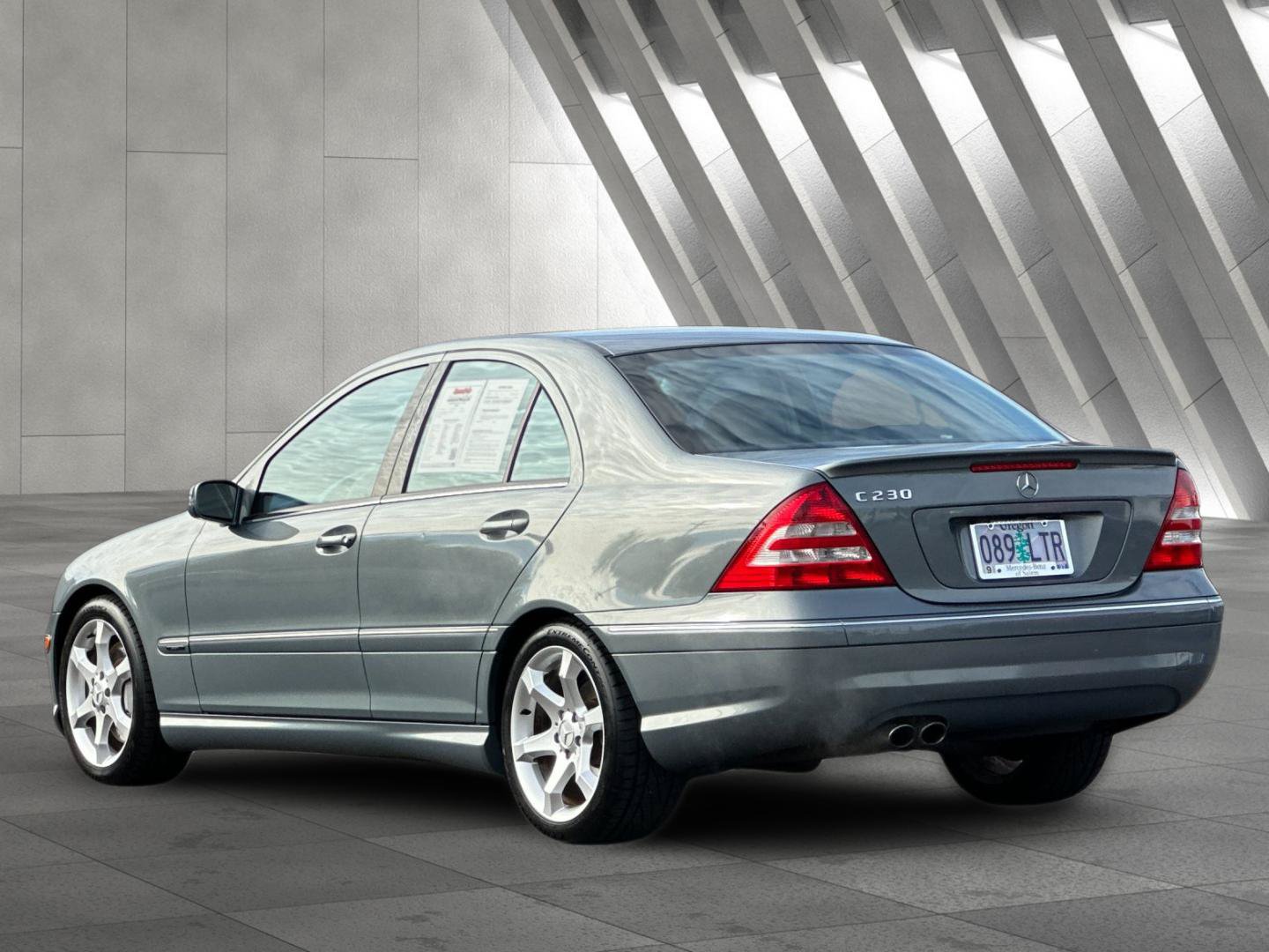 Used 2007 Mercedes-Benz C 230 Sedan image 6