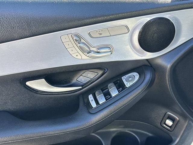 Used 2019 Mercedes-Benz GLC 300 GLC 300 image 16