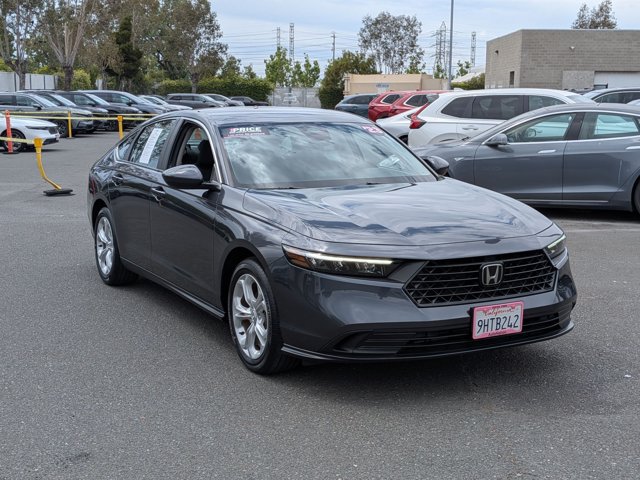 Used 2023 Honda Accord LX image 3