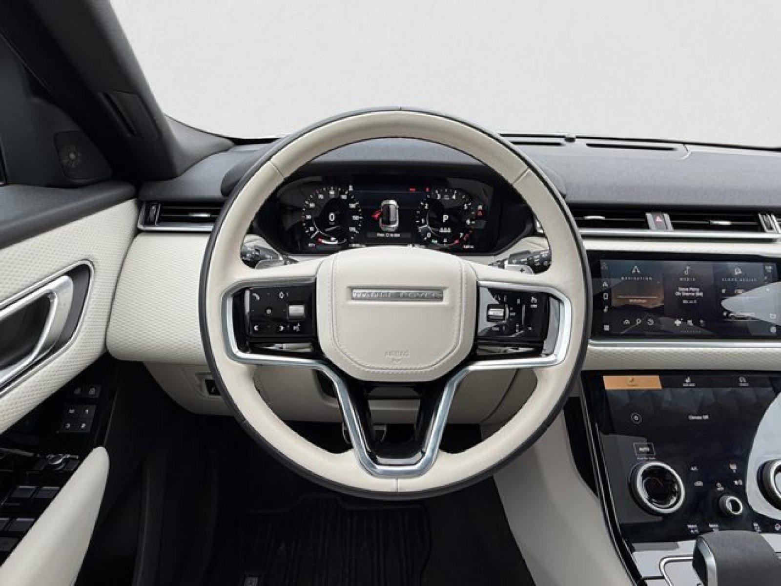 Certified 2023 Land Rover Range Rover Velar R-Dynamic S AWD/4WD image 15