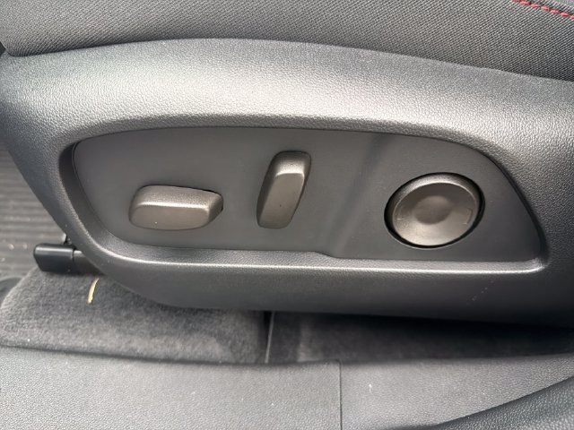 New 2027 Chevrolet Equinox RS w/ Safety and Technology Package FWD image 21