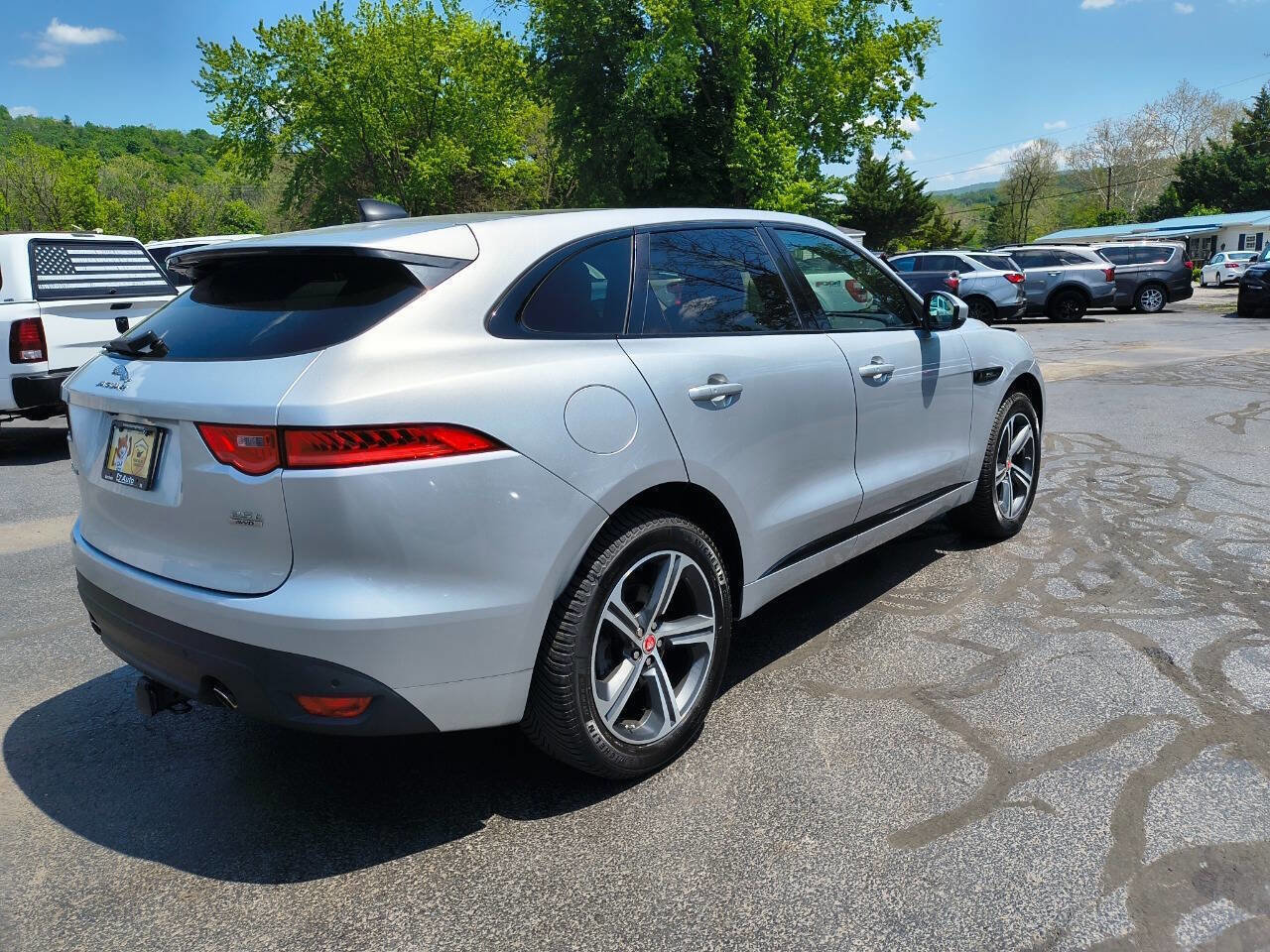 Used 2020 Jaguar F-PACE R-Sport AWD/4WD image 9