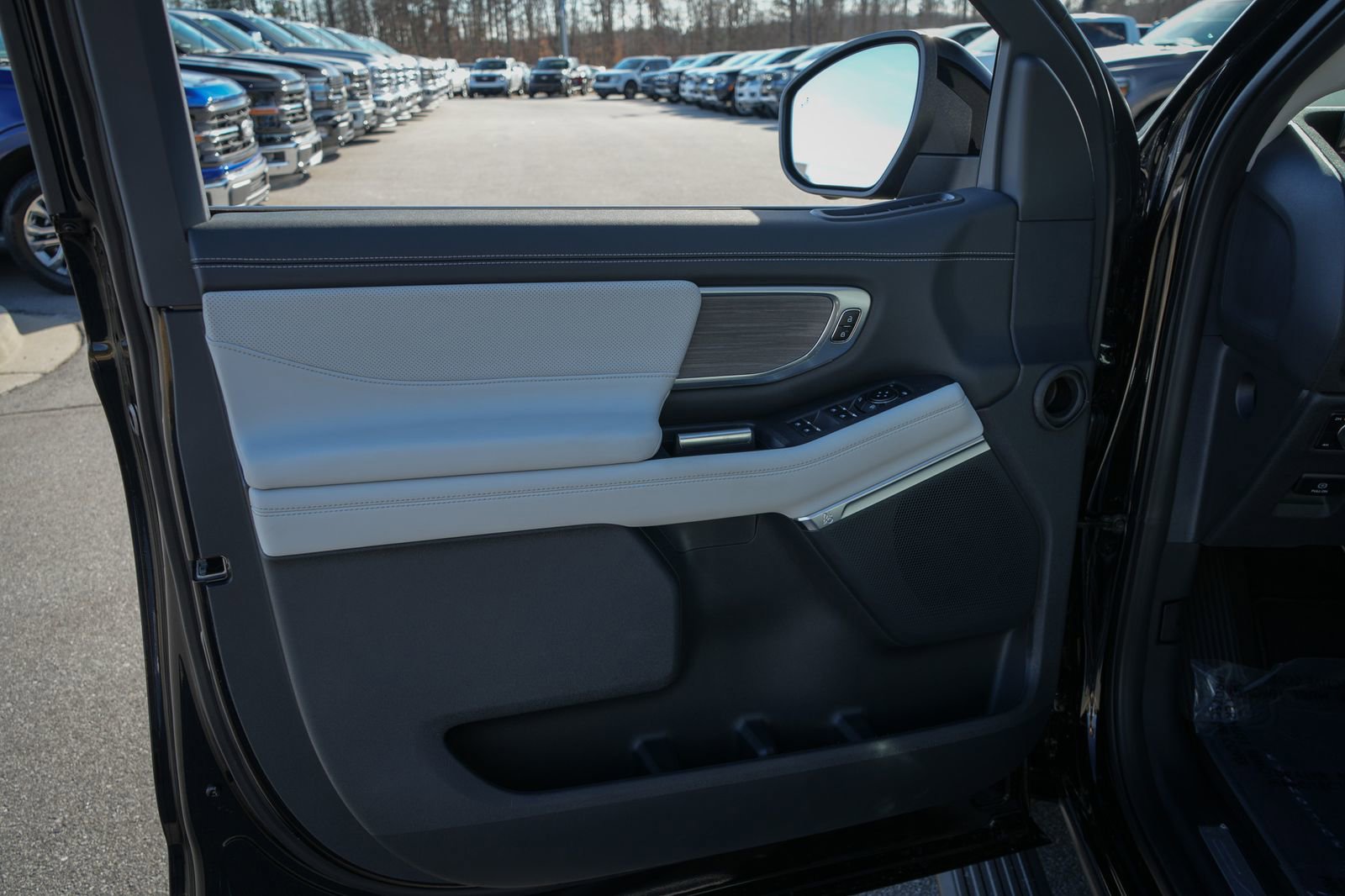 New 2026 Ford Expedition Platinum w/ Platinum Ultimate Package AWD/4WD image 26