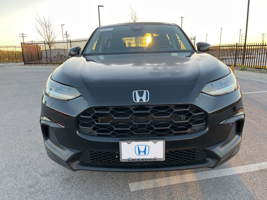 Certified 2026 Honda HR-V LX image 2