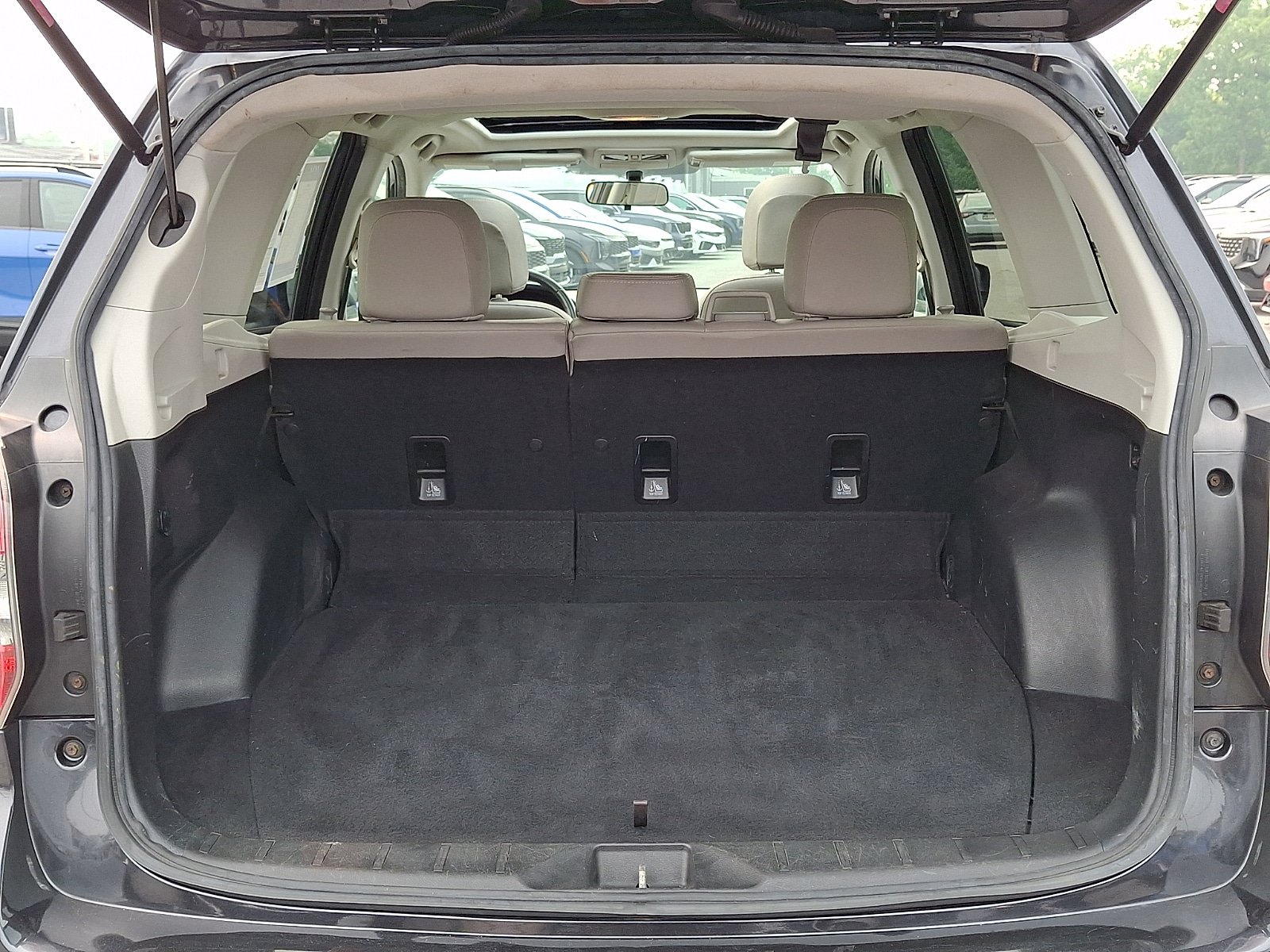 Used 2015 Subaru Forester 2.5i Limited AWD/4WD image 27