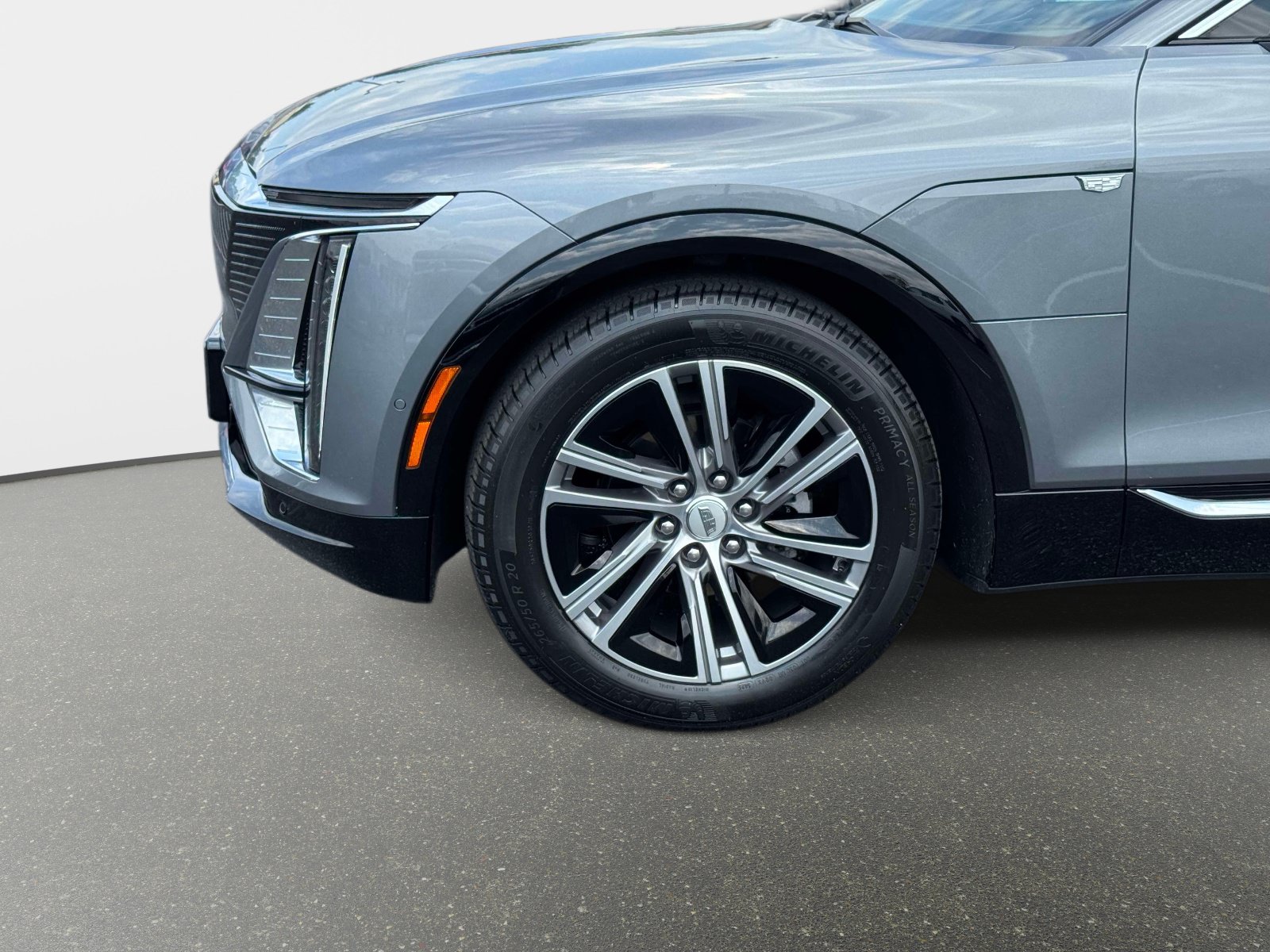 Certified 2023 Cadillac Lyriq 2WD image 29