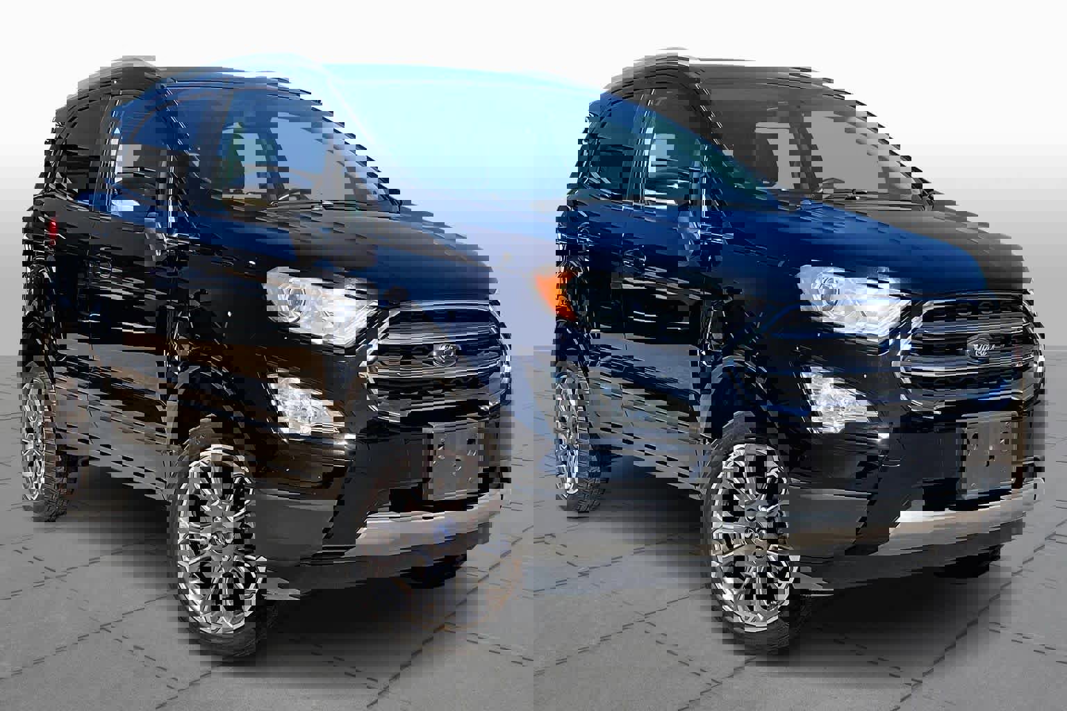 Used 2020 Ford EcoSport Titanium image 4