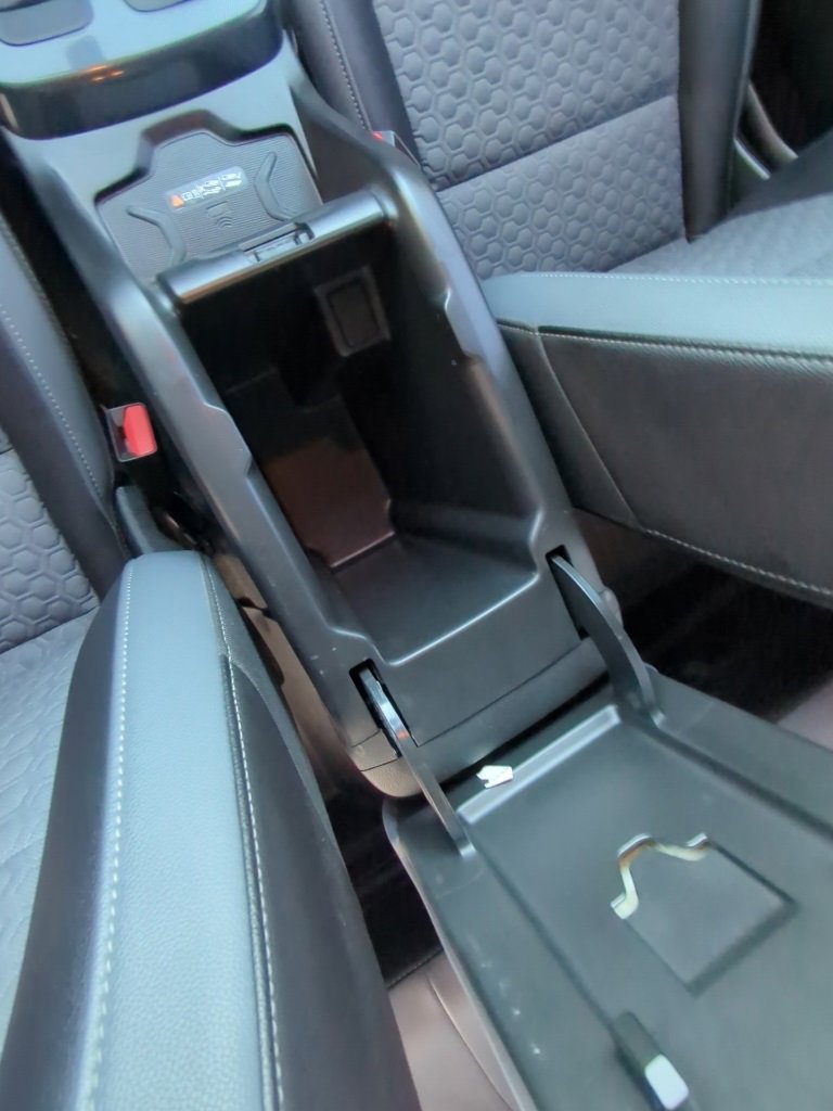 Used 2020 Chevrolet Colorado Z71 image 17