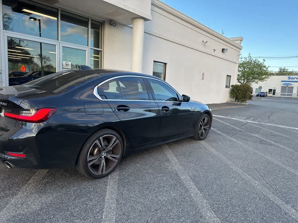 Used 2021 BMW 330e xDrive w/ Premium Package image 21