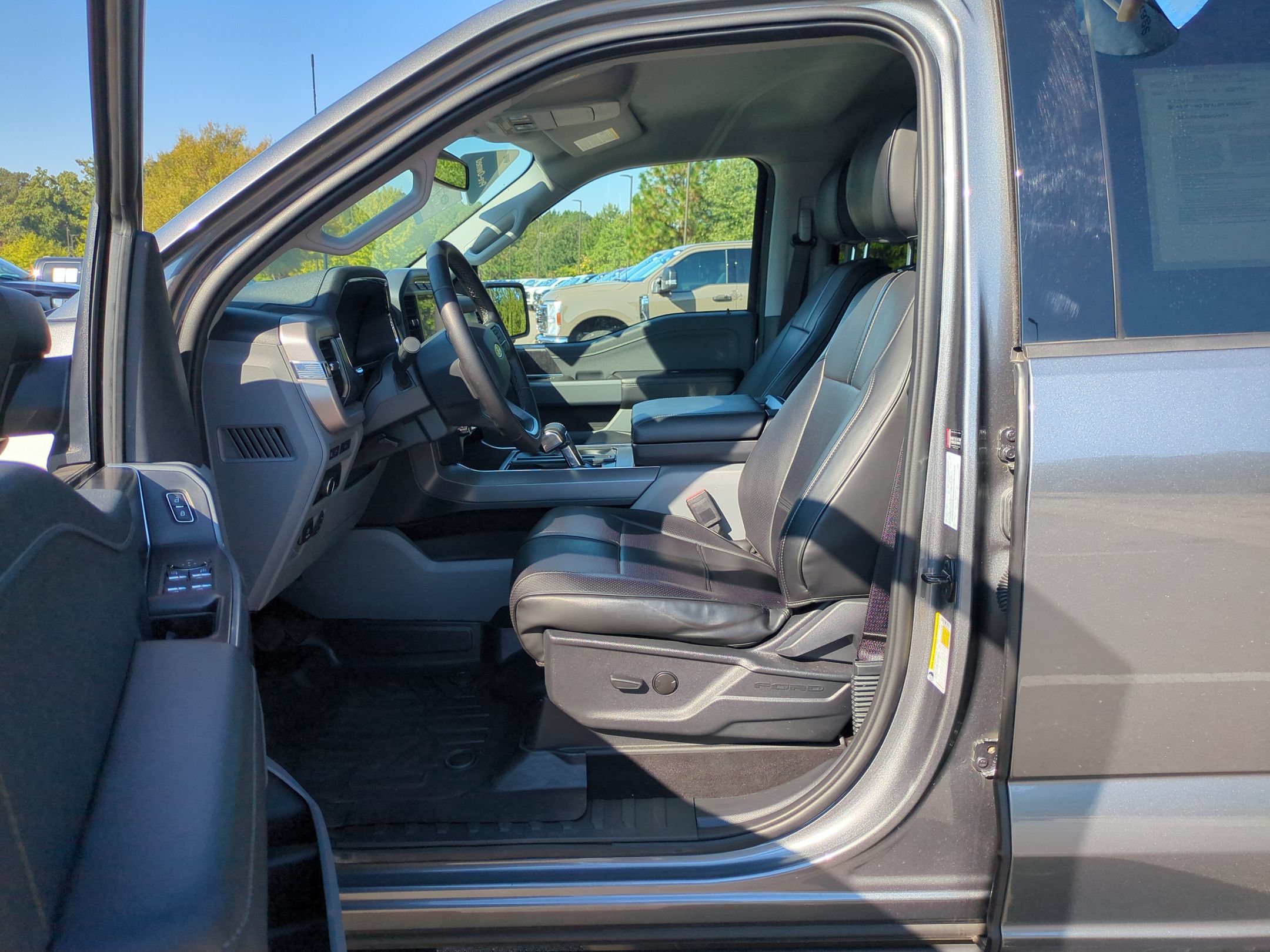 Certified 2023 Ford F150 Lightning XLT AWD/4WD image 13