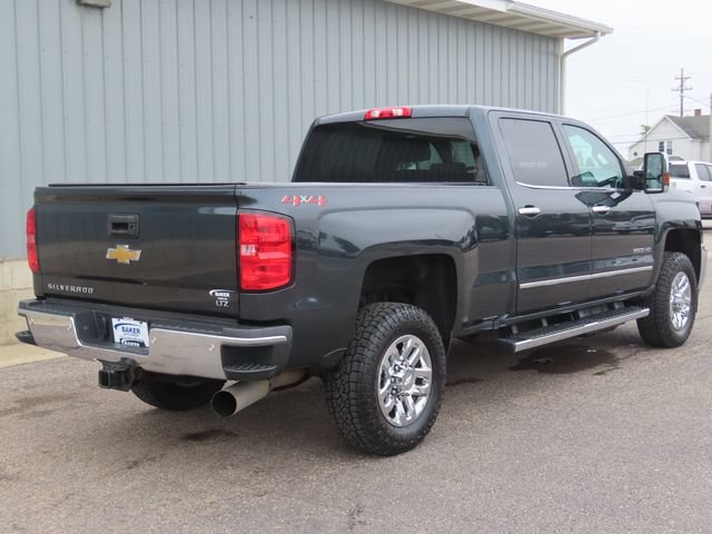 Used 2019 Chevrolet Silverado 2500 LTZ w/ Duramax Plus Package AWD/4WD image 3