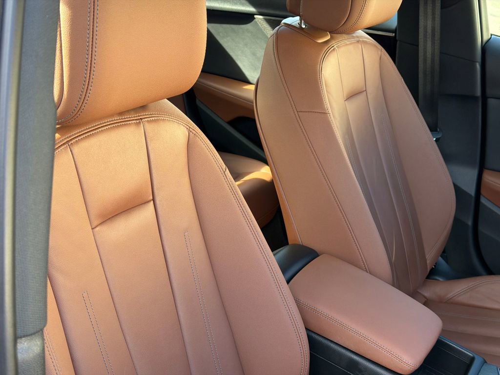 Used 2021 Audi A4 2.0T Premium Plus w/ Premium Plus Package image 9