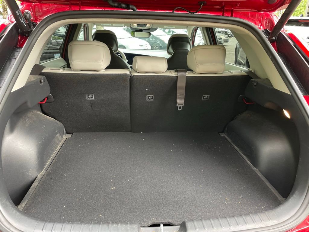 Used 2023 Kia Niro Wind w/ Wind Preserve Package FWD image 22