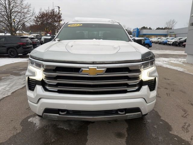Certified 2023 Chevrolet Silverado 1500 High Country w/ Technology Package image 8