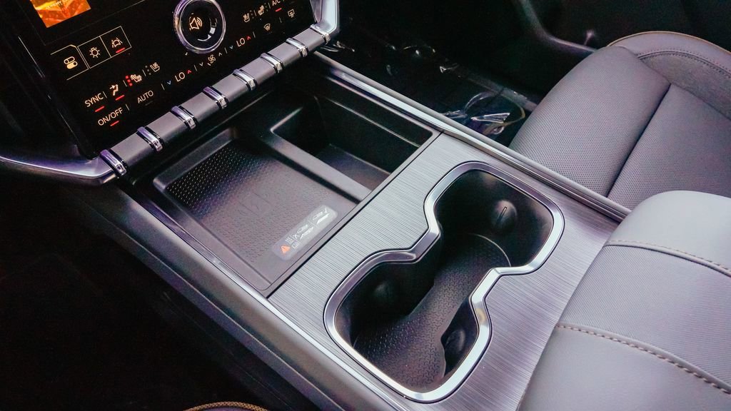 New 2026 GMC Acadia AT4 w/ Super Cruise Package image 18