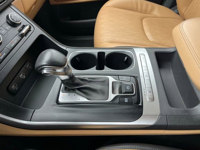 Certified 2023 Kia Carnival LX image 26