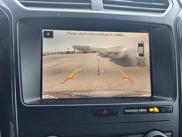 Used 2019 Ford Explorer XLT w/ Equipment Group 201A FWD image 18