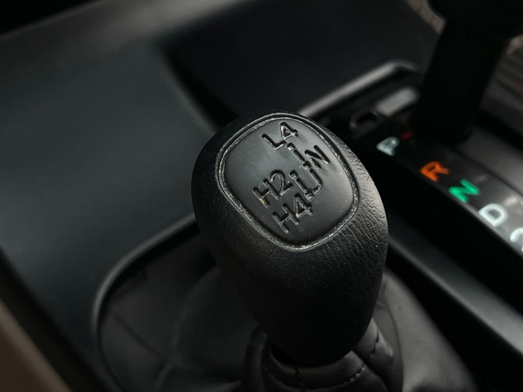 Used 2000 Toyota 4Runner SR5 image 19