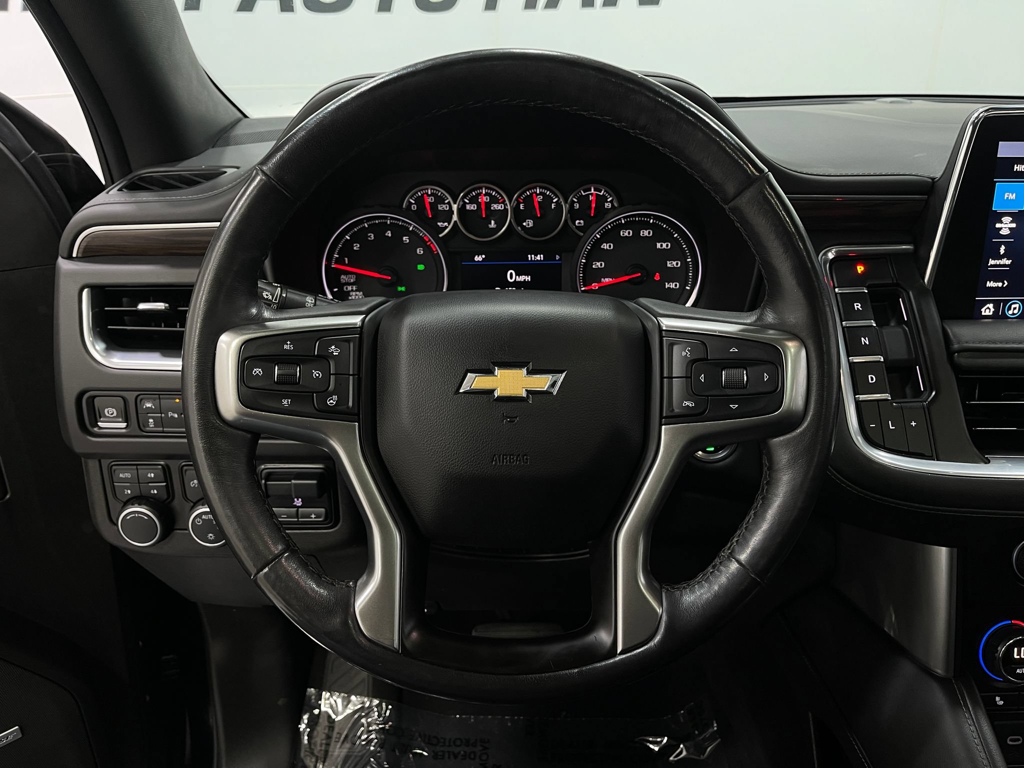 Used 2021 Chevrolet Suburban LT w/ LT Signature Package AWD/4WD image 21