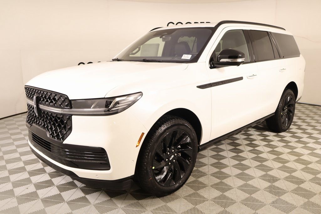 New 2025 Lincoln Navigator Reserve w/ Jet Appearance Package image 10