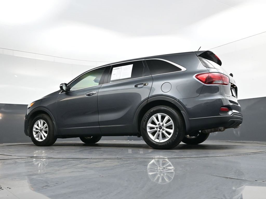 Used 2020 Kia Sorento LX image 38