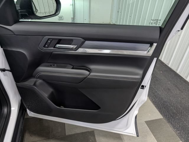 Used 2026 GMC Terrain Elevation AWD/4WD image 26